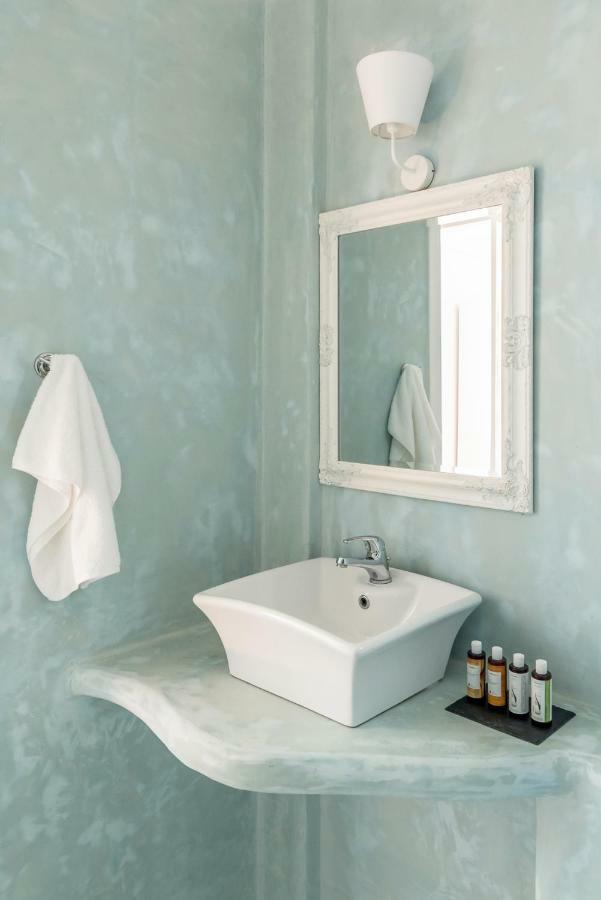 Eneos Kythnos Beach Villas-Elegant And Comfort Villas Room photo