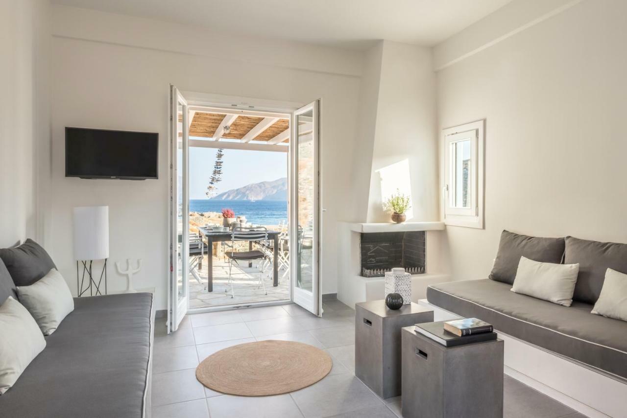 Eneos Kythnos Beach Villas-Elegant And Comfort Villas Room photo